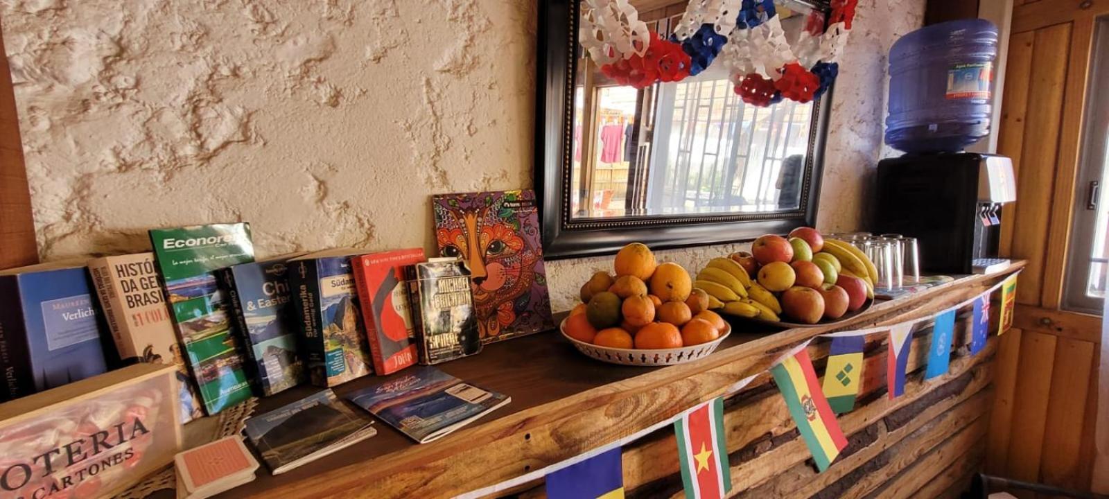 סנטיאגו Hostal Sol Y Luna מראה חיצוני תמונה