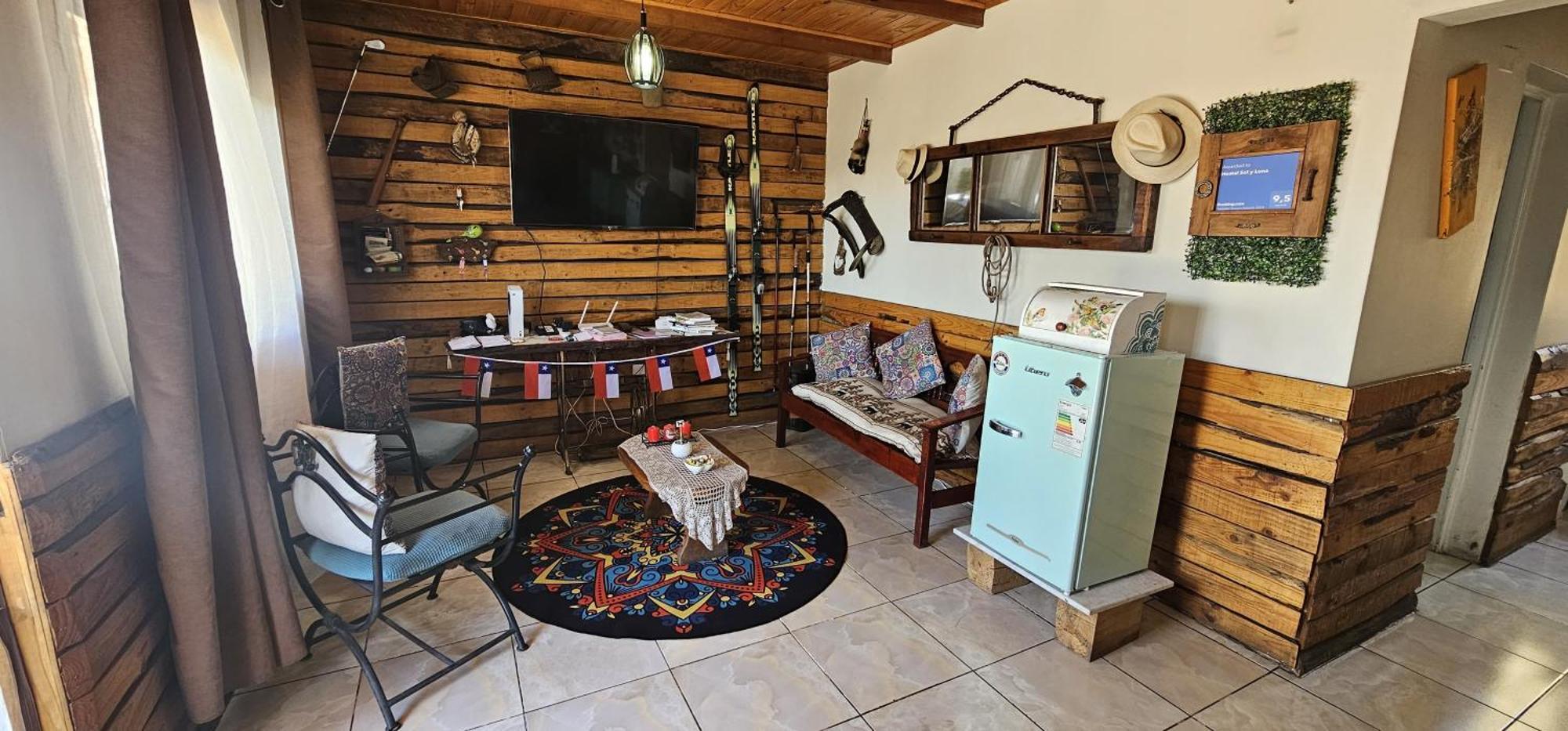 סנטיאגו Hostal Sol Y Luna מראה חיצוני תמונה