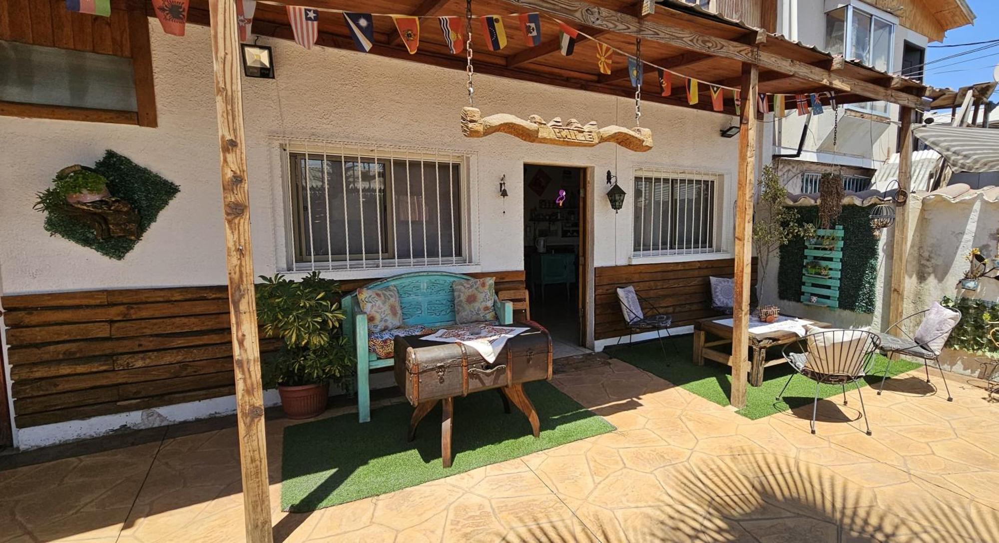 סנטיאגו Hostal Sol Y Luna מראה חיצוני תמונה