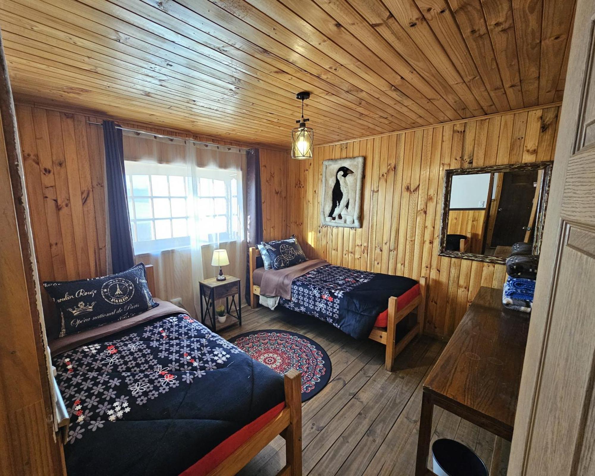 סנטיאגו Hostal Sol Y Luna מראה חיצוני תמונה