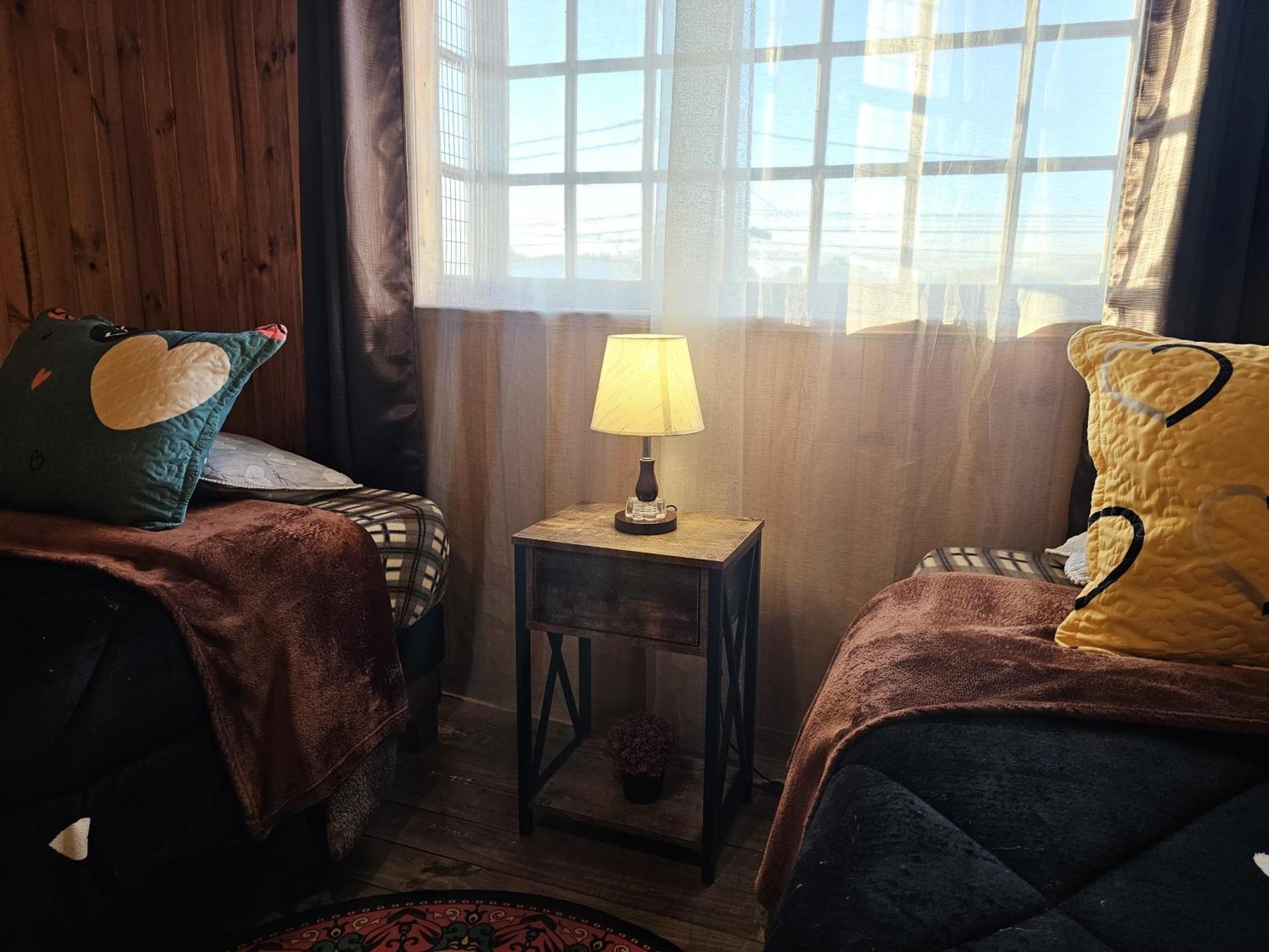 סנטיאגו Hostal Sol Y Luna מראה חיצוני תמונה