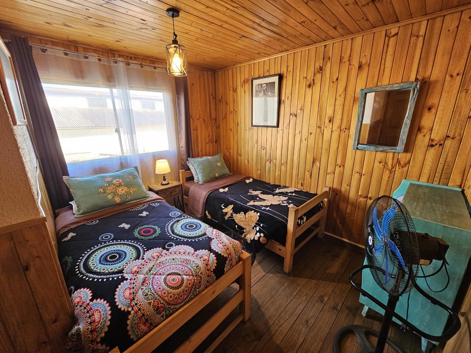 סנטיאגו Hostal Sol Y Luna מראה חיצוני תמונה